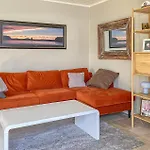 Beautiful In Gursken With Harbor View * Larsnes