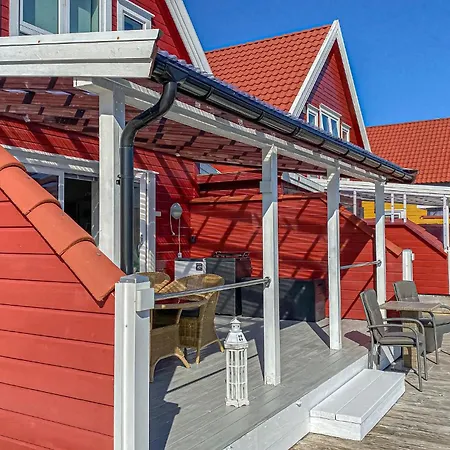 Holiday home 3 Bedroom Awesome In Gursken *