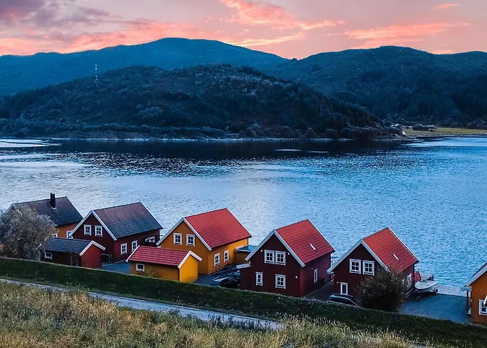 3 Bedroom Awesome In Gursken Feriehus *