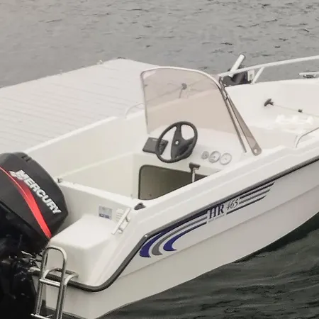 3 Bedroom Awesome In Gursken